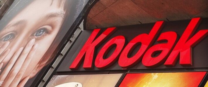 Apple намеренно мешает продаже патентов Kodak